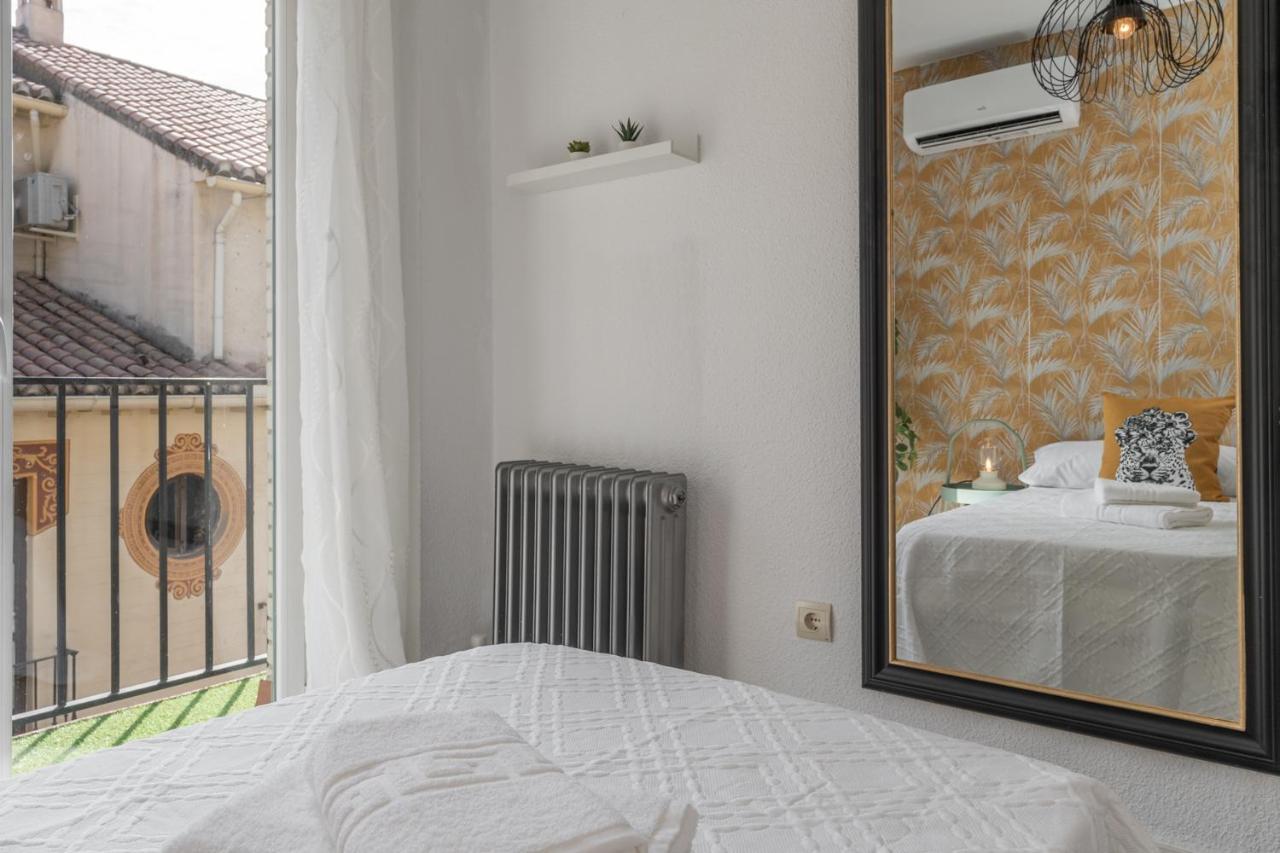 Tuguest San Agustin III Apartment Granada Bagian luar foto