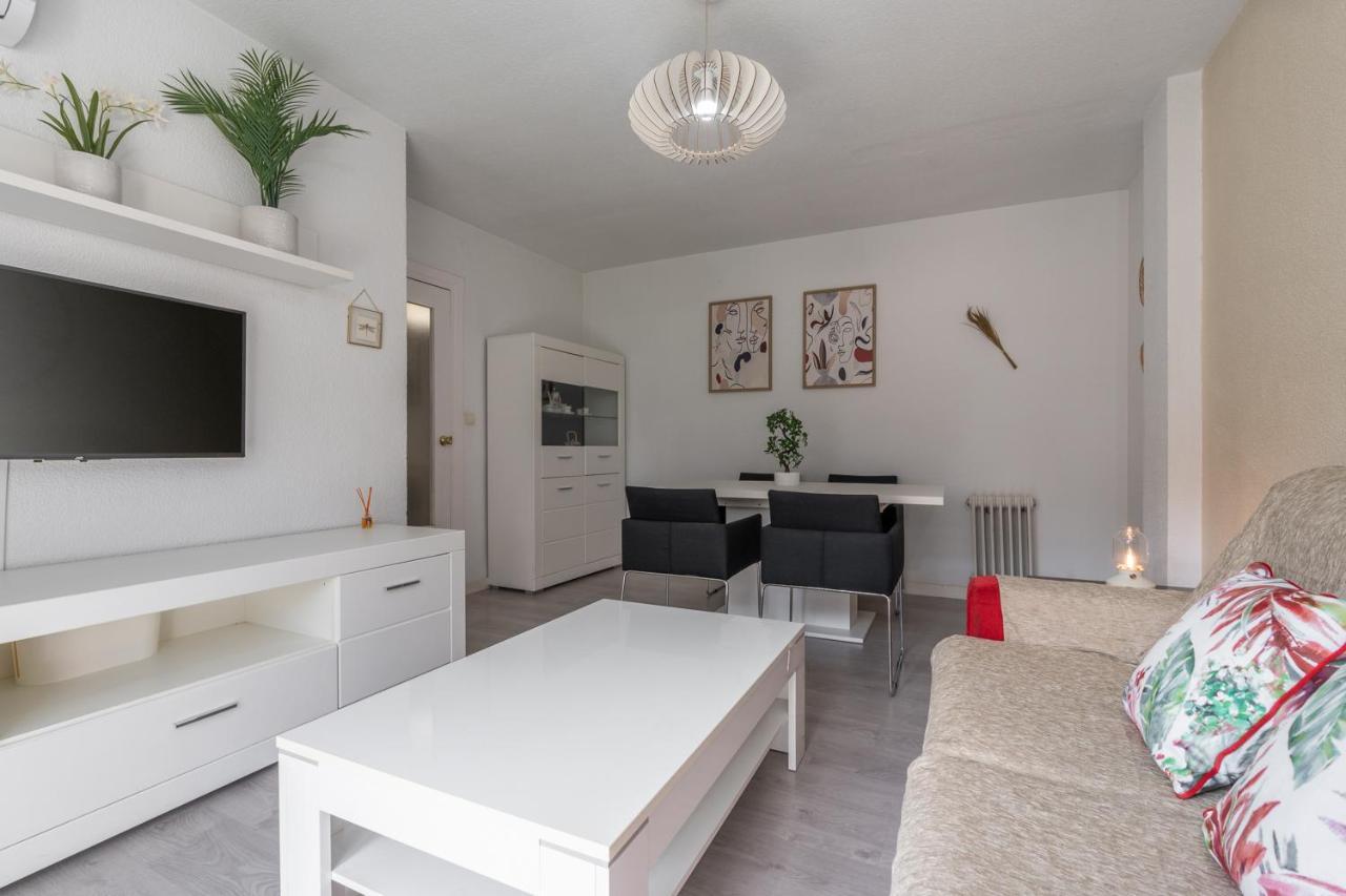 Tuguest San Agustin III Apartment Granada Bagian luar foto