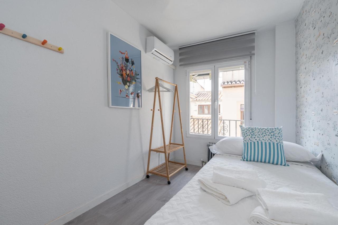 Tuguest San Agustin III Apartment Granada Bagian luar foto